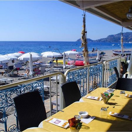 Hotiday Village Letojanni Taormina 외부 사진